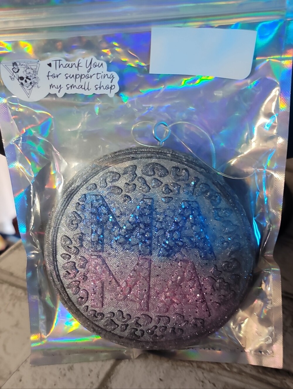 Ma Ma Round Glitter Car Freshie